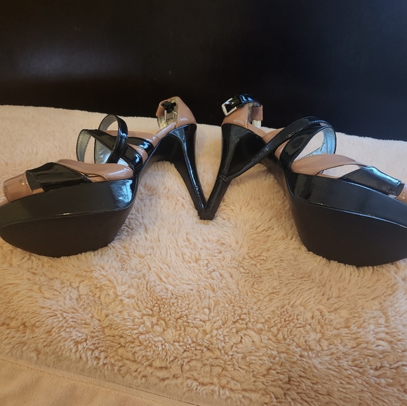 Shoes - Picture 3 of 3